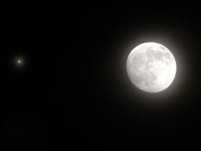 “木星合月”3月27日上演 看“巨无霸”约会“月姑娘”