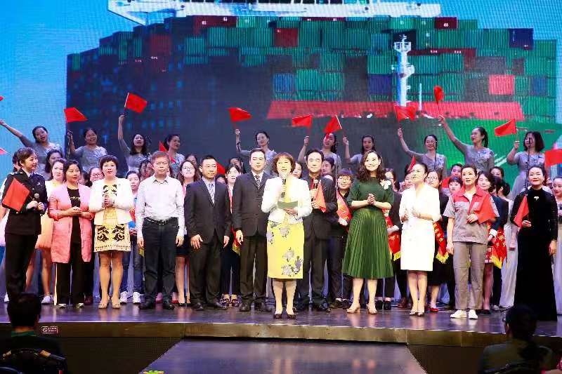 女神节深圳市总工会送福利啦！约上闺蜜一起去“充电”