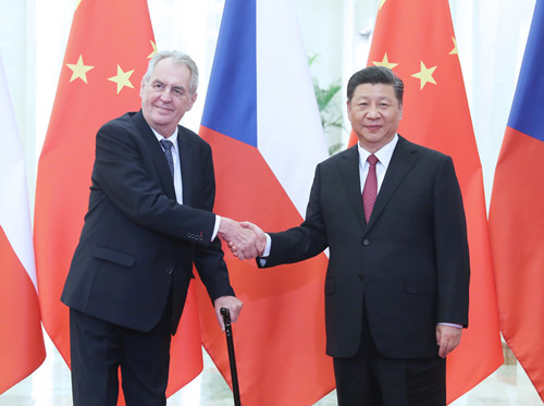 习近平会见捷克总统泽曼