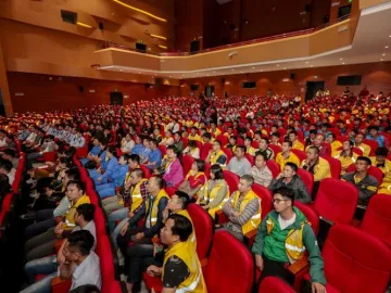 深圳15万名外来务工人员在线同上“安全第一课”