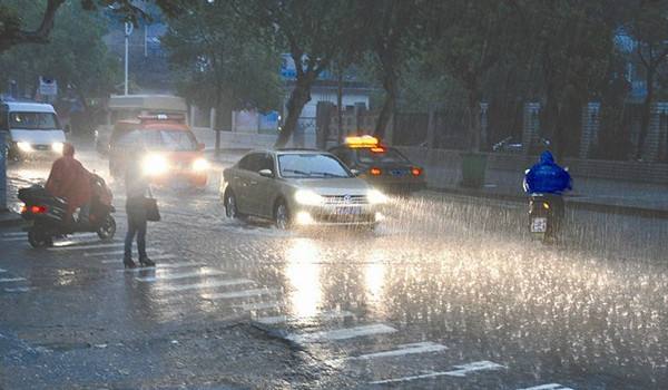 这周末深圳全市暴雨到大暴雨！可能影响周五上学