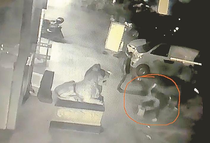 深圳光明3男子酒后犯事被依法刑事拘留，警方：醉酒误事，切忌贪杯