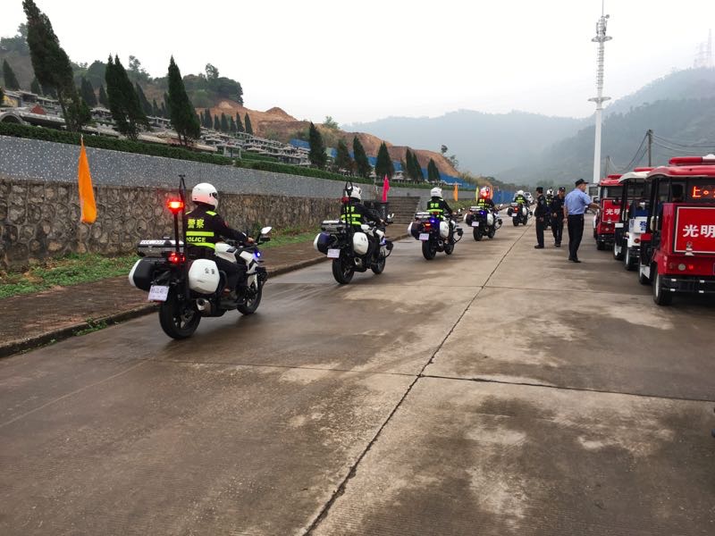 清明假期光明公安分局6000警力在岗 警情同比下降一成多