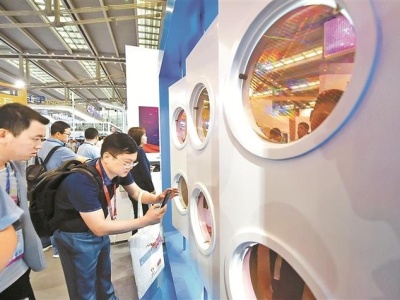 去年深圳电子信息制造业完成规模以上工业总产值21313.3亿元