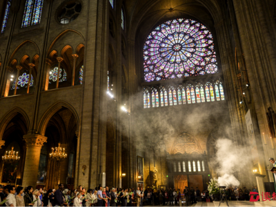 巴黎圣母院遭遇大火！“石头的交响乐”为何令人着迷？  