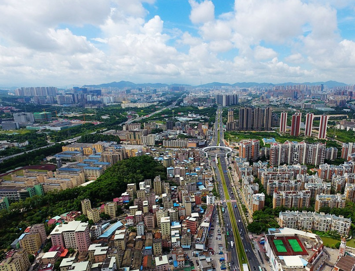 龙华草根文学艺术协会成立惠东创作之家