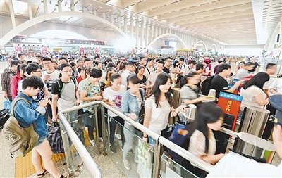 广铁清明假期预计运客760万人 前期以广深等为中心向周边辐射