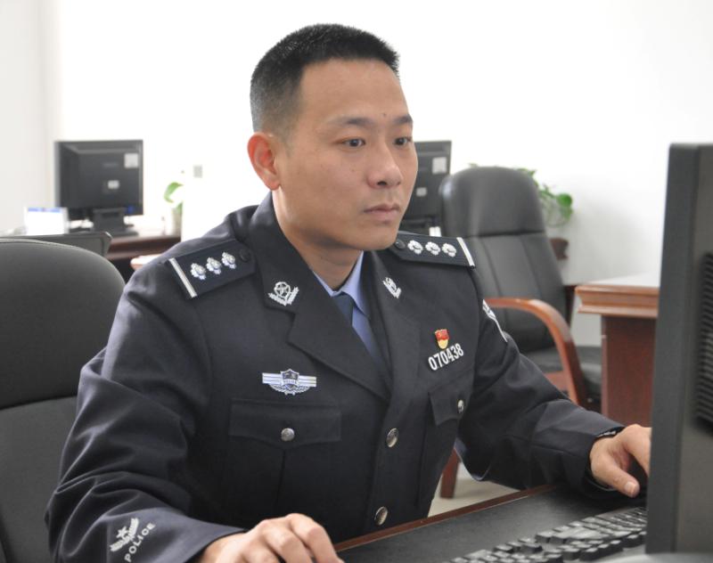 每日警星 | 李普：尽职尽责的交通卫士