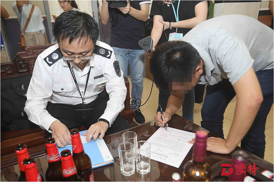 “无烟马峦”模式为何又冒烟？深圳控烟车轮战持续推进中  