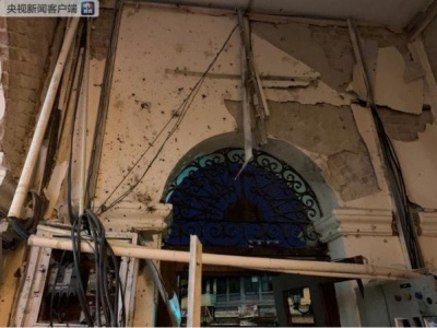 斯里兰卡受袭教堂袭击后首次对媒体开放，爆炸痕迹清晰可见