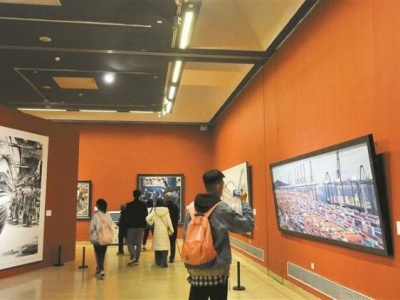 市民热盼“庆祝新中国成立70周年暨深圳建市40周年美术作品展”回深展出