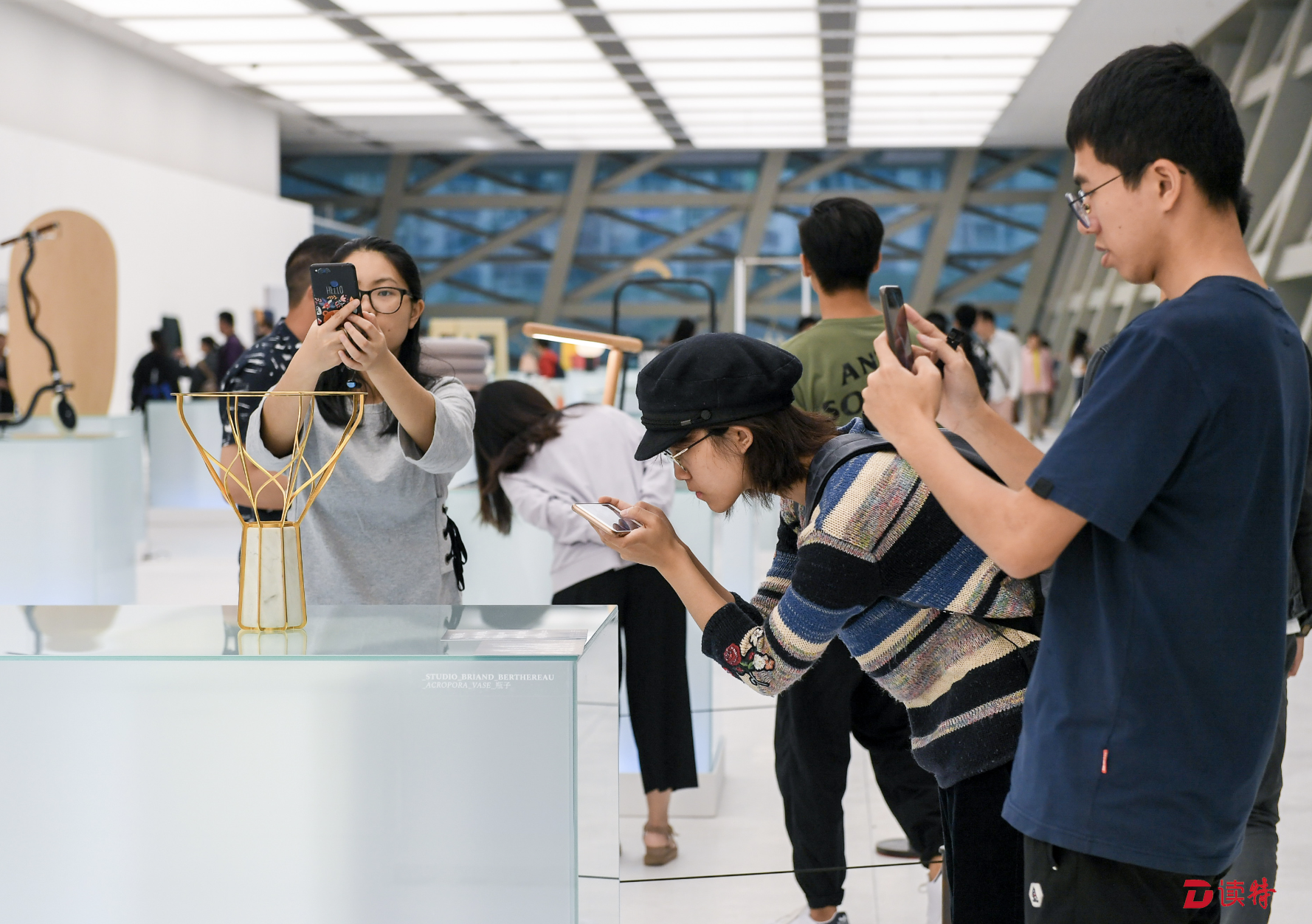 开幕 | 300余件作品亮相“第十届深圳国际水墨双年展” 