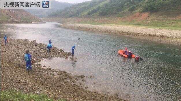贵州贞丰县一船只发生侧翻，5人死亡13人失联
