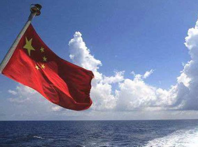 南部战区就美军舰擅闯我南海岛礁邻近海域发表谈话