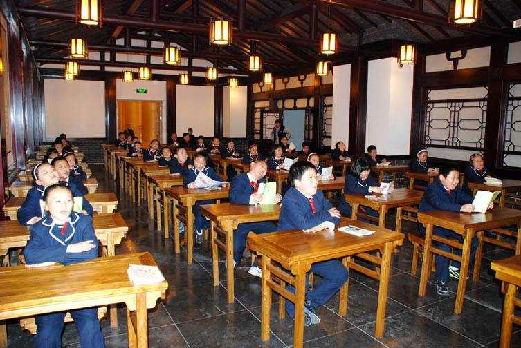 江西：严禁以“国学班”“私塾”等形式替代义务教育