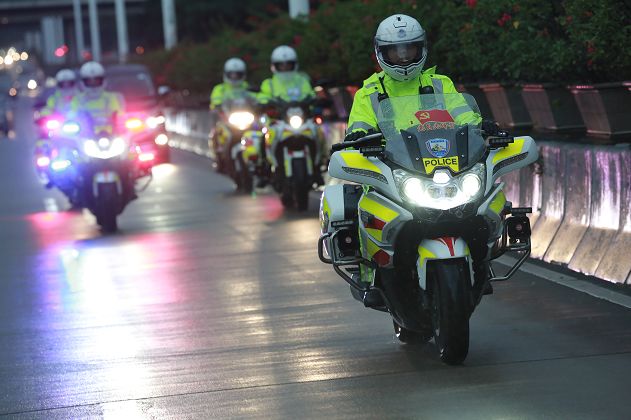 五一假期交警全力开展交通保障 深圳道路交通整体良好