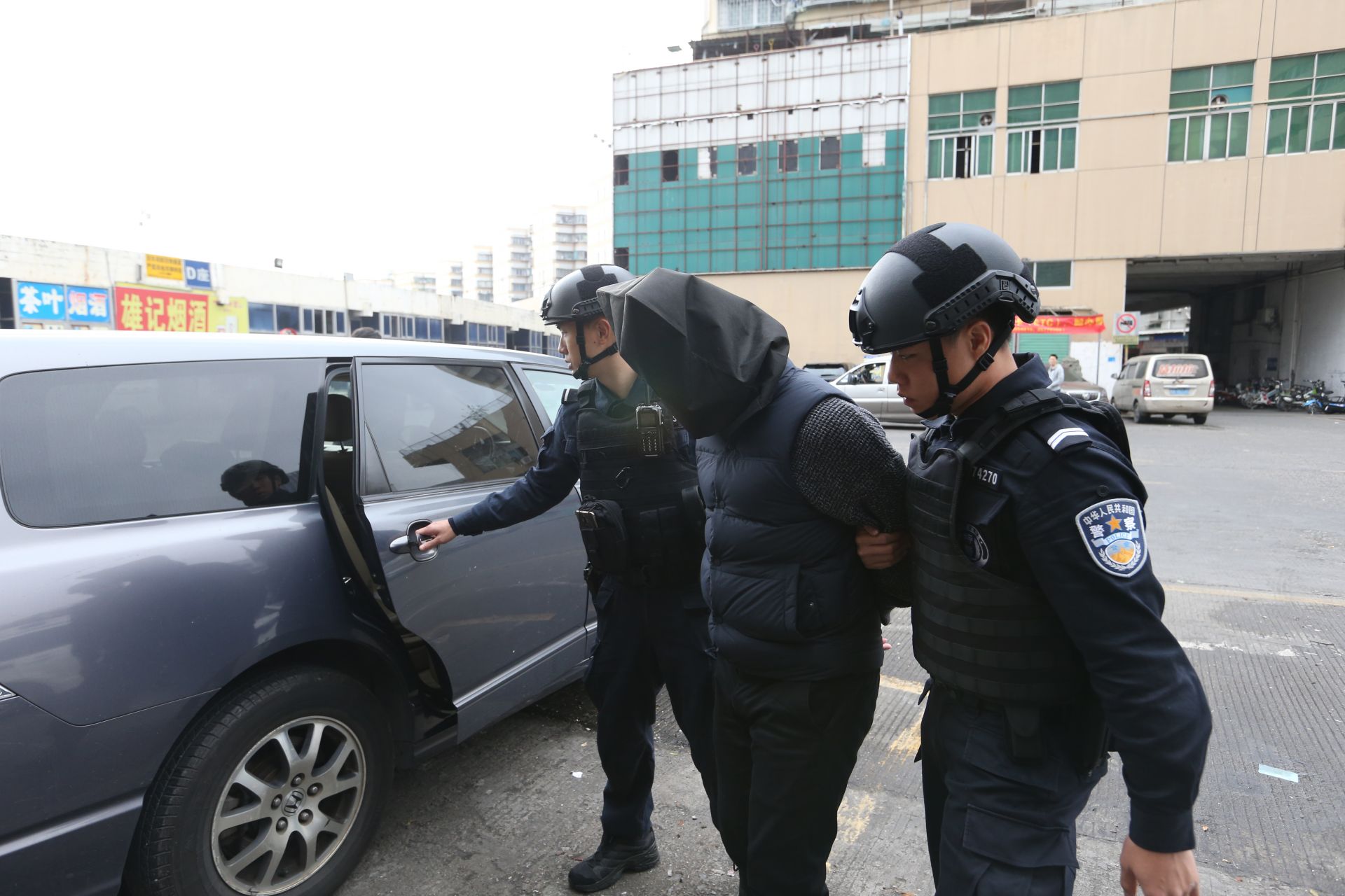 端了10个涉恶势力犯罪团伙！罗湖扫黑除恶显成效