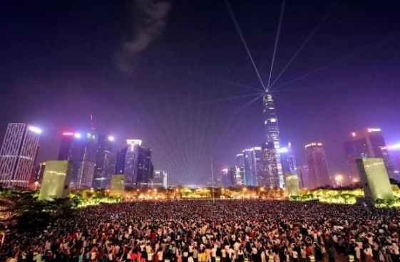 深圳市中心区灯光表演又增新主题！“活力都市”等你去看！