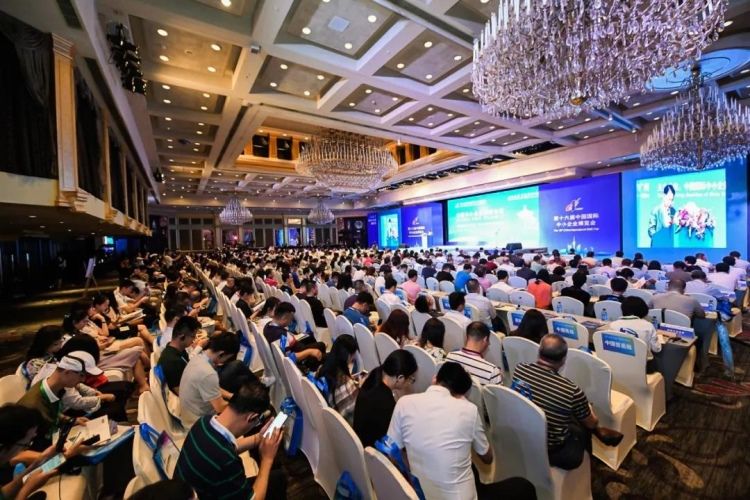 李希到第十六届中博会调研：坚定发展信心 办好展会平台