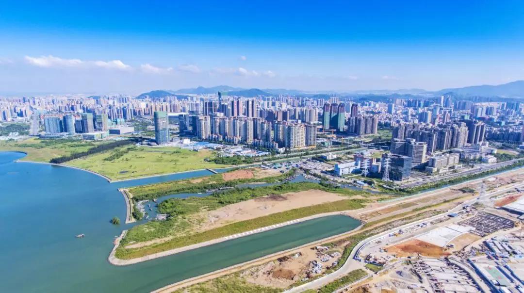 广东省出台推进粤港澳大湾区建设实施意见和三年行动计划