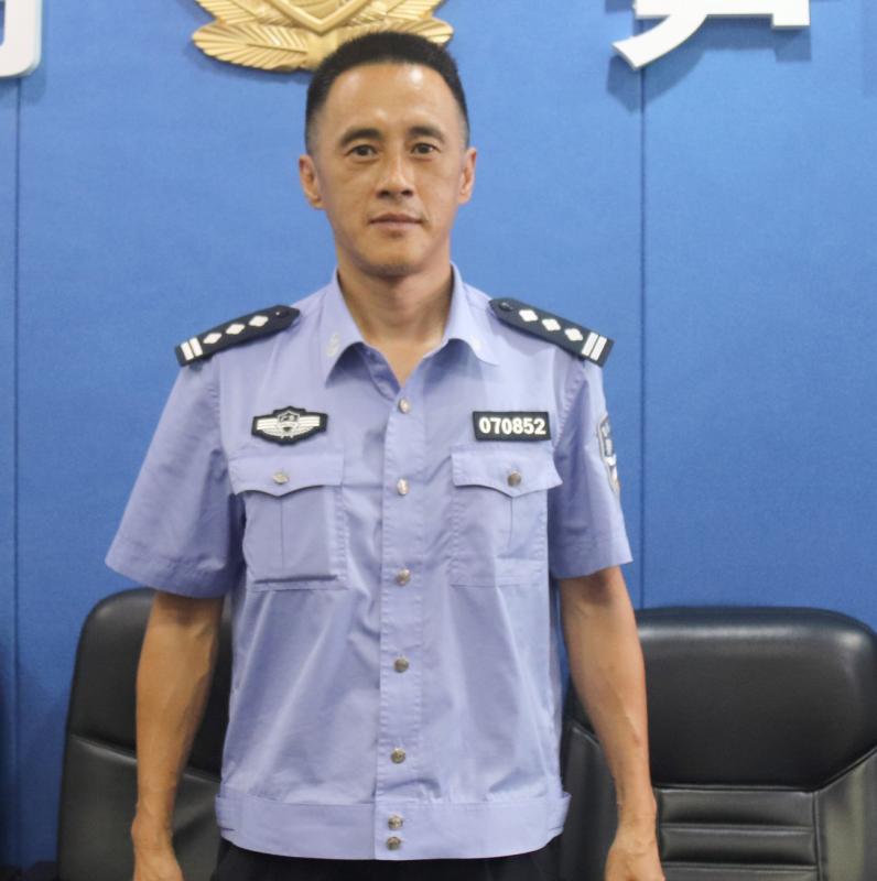 每日警星 | 杭兵：令人放心的社区民警