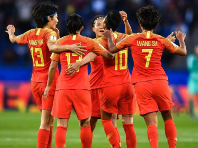 淘汰赛首轮将战意大利，中国女足喜中上上签