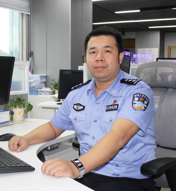 每日警星｜李启明：为交通畅通砥砺前行