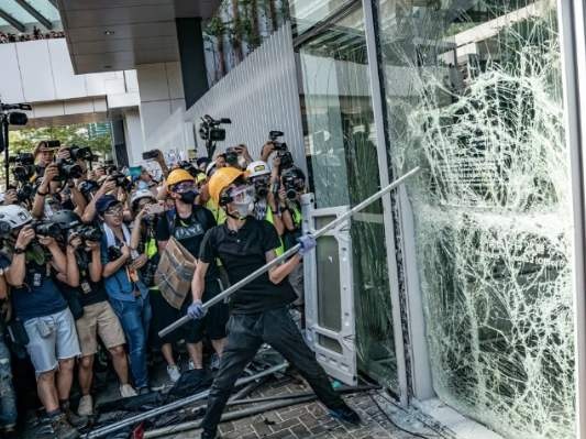辛识平：决不容许暴力在香港横行