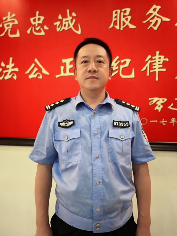 每日警星丨崔桂林：监管战场的老军医