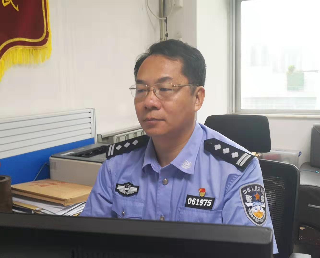 每日警星| 卢保磊：奔波寻亲一线的“打拐战士”