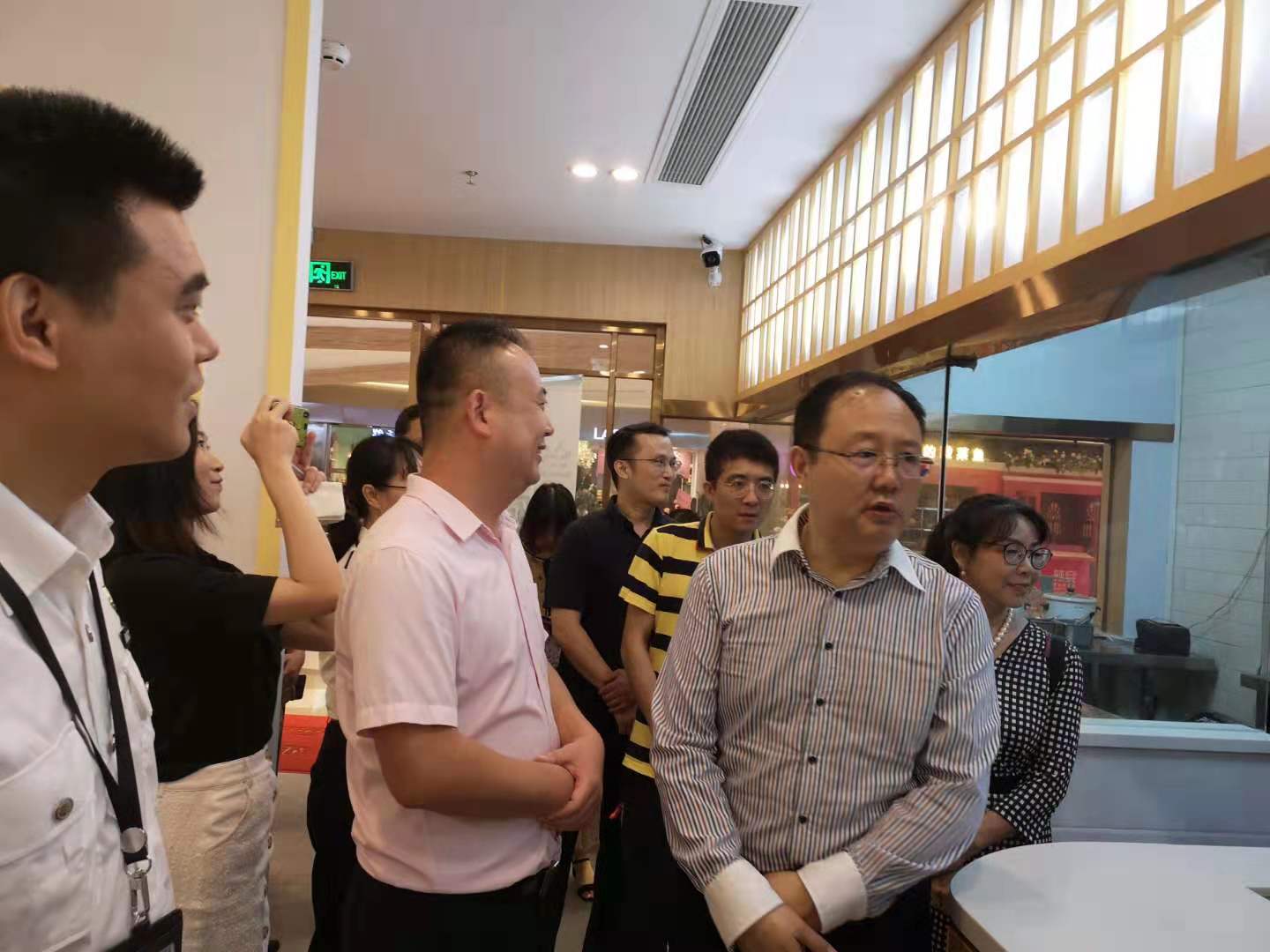 小面馆有了准入证不是万事大吉！市场监管食品准入部门随时开展回头查