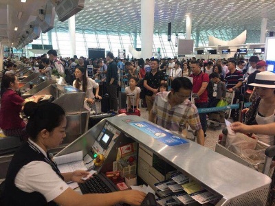 深圳人暑假出国游火爆，航班客座率超八成