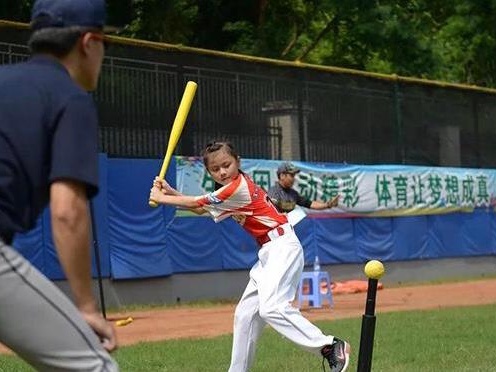 盐田区云海学校再夺全国青少年软式棒垒球锦标赛冠军