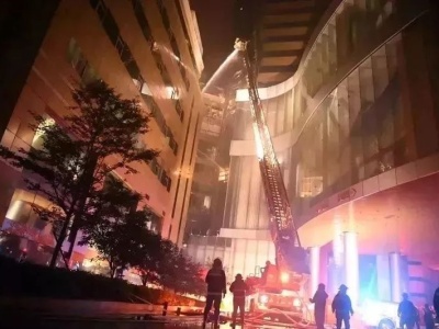 5人被刑拘！南京金鹰大厦火灾事故中，施工单位报备的动火作业人员居然被掉包？