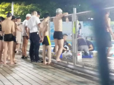 刚刚，深圳南山一名男子泳池溺水，生死难料！