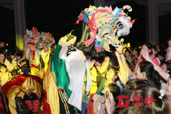 “乌石岩的传说”民俗歌舞寻根，石岩开展为期一周的民俗文化展演