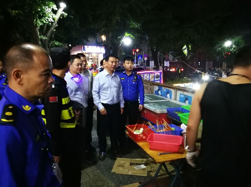 打出组合拳！园山街道“警城联勤”开展夜间执法