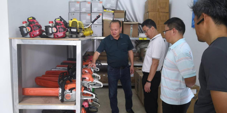 大鹏新区应急管理局开展应急仓库专项督导检查