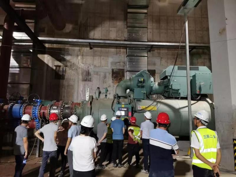 前海10号冷站顺利实现供冷
