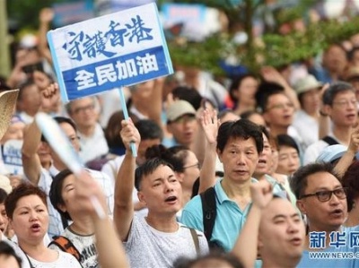 人民锐评｜维护香港法治与安宁，对暴力坚决说“不”！