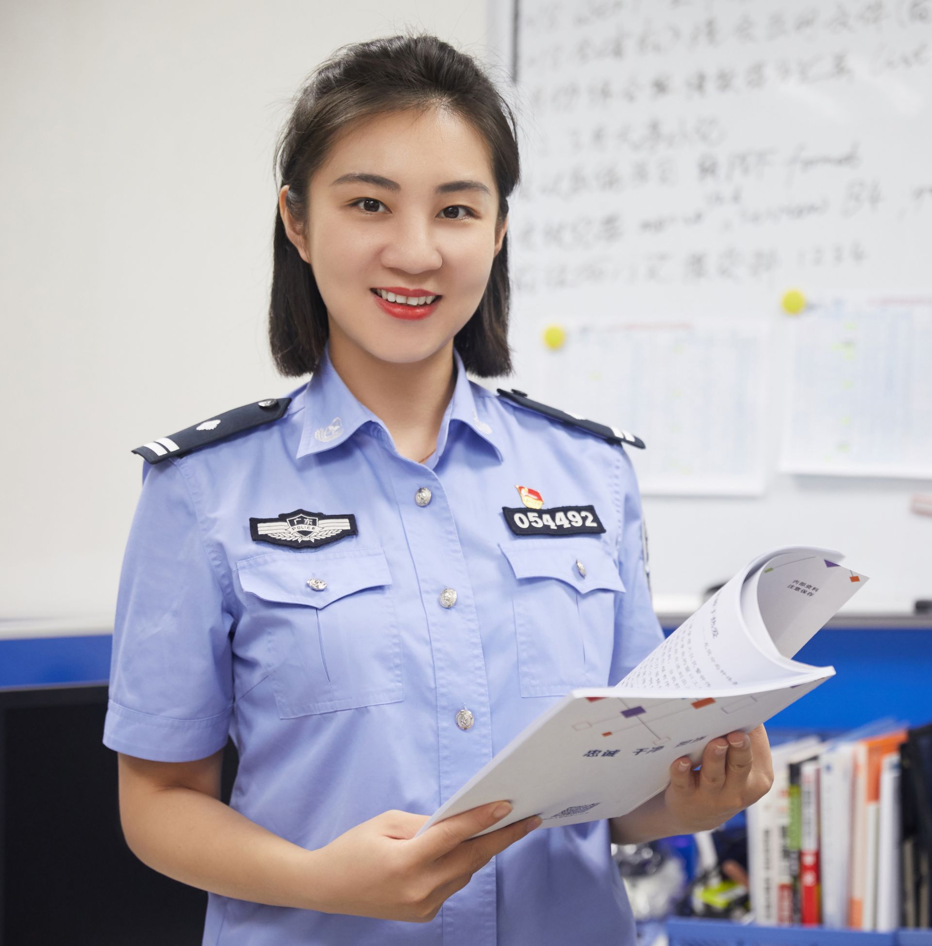 每日警星 | 陆姹伊：暖心服务感染身边每一个人​