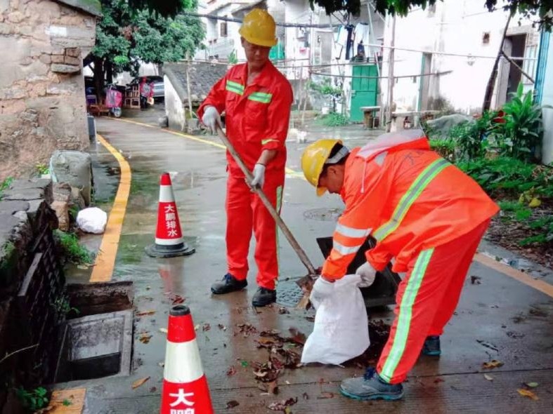 ​“木恩”过后深圳市总体风情汛情平稳，未出现重大伤亡