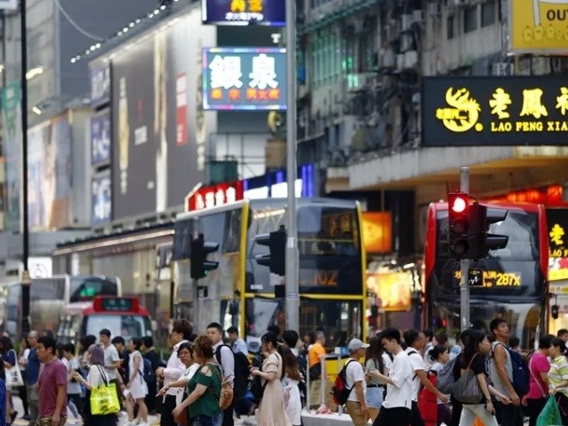 得寸进尺的香港反对派，他们真正想要的是这个！