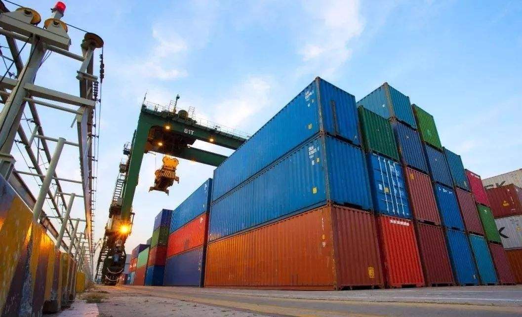 国务院关税税则委员会办公室有关负责人就对原产于美国的部分进口商品加征关税答记者问