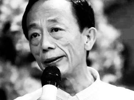 《诗选刊》主编简明去世，享年58岁