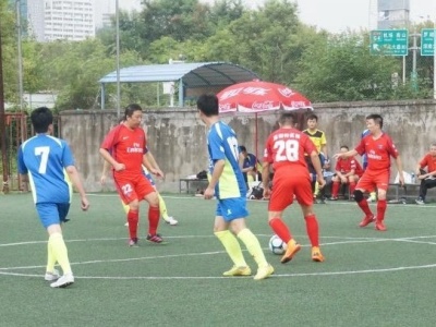 全国体育新闻工作者足球赛（深圳）开赛