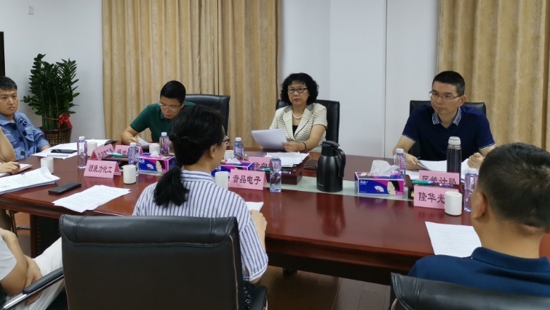 龙岗区统计局召开挂点重点企业座谈会主动服务企业