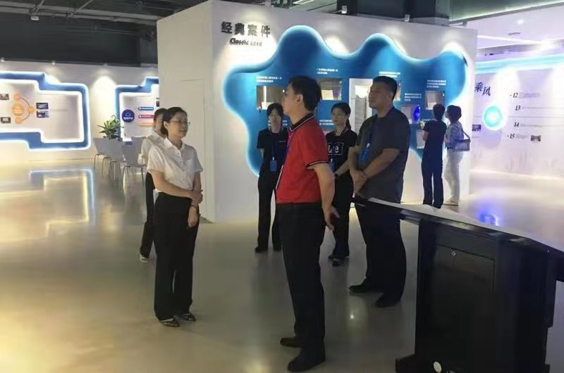 深化法治理念教育，提升执法能力 皇岗边检稳步推进“法治边检”建设