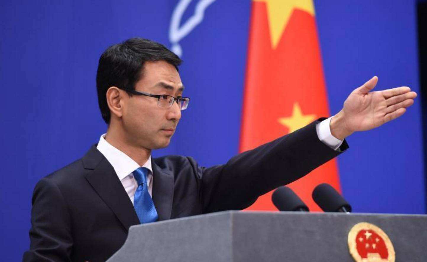 外交部：英国驻港总领馆香港雇员在深圳被行拘15天