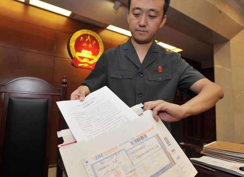 储户诉银行兑付“消失”存款，法院驳回并发司法建议
